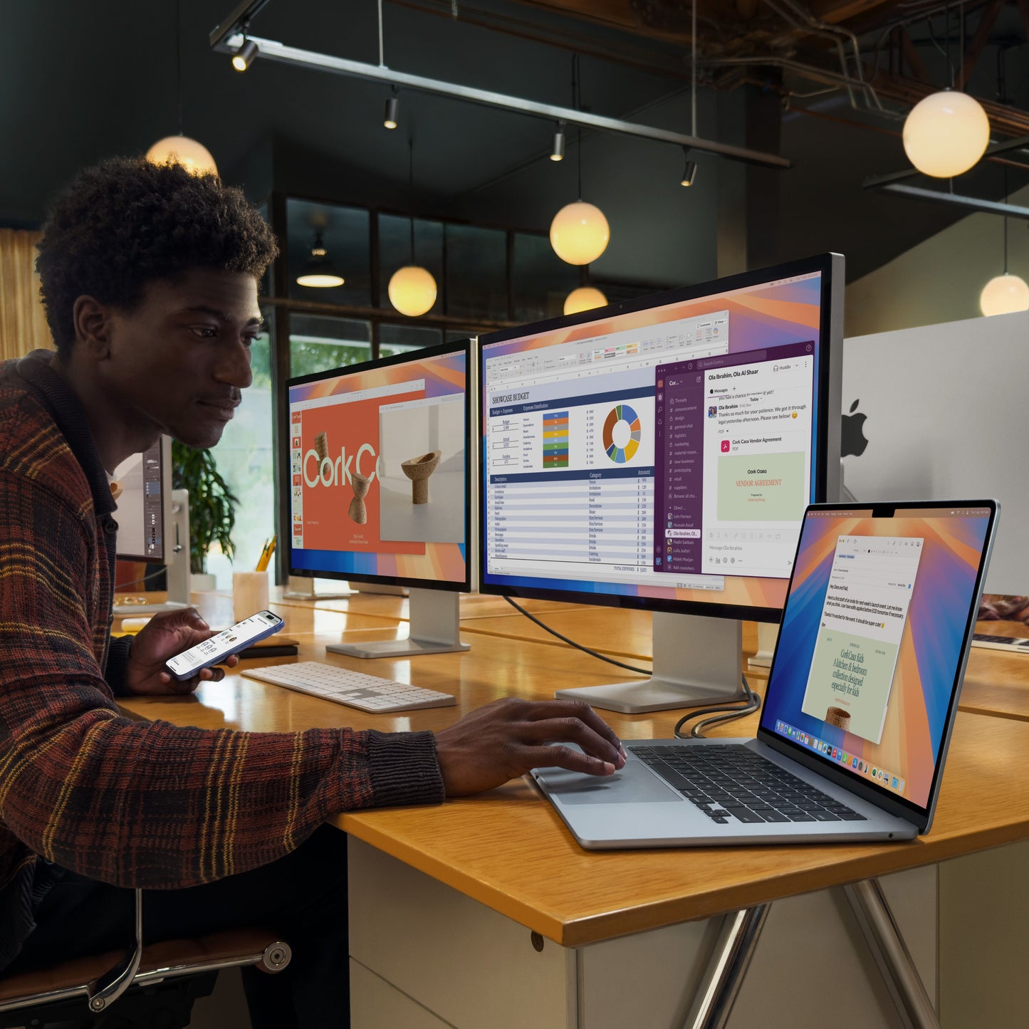 MacBook_Air_15-inch_M4_Silver_PDP_Image_Position_8__en-AE